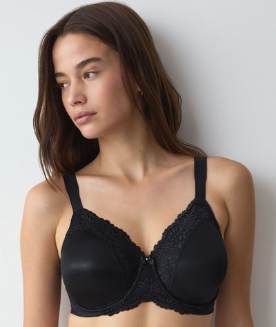 Triumph Ladyform Soft Minimizer Bra - Black – 12C