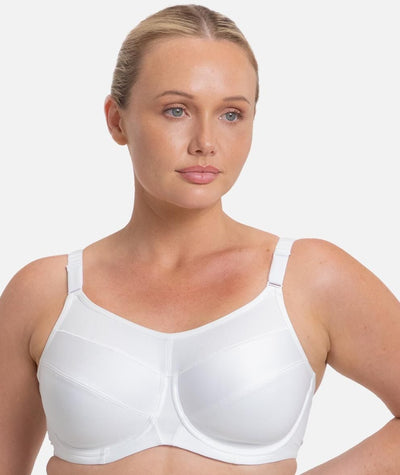 Triumph Triaction Ultra Underwired Sports Bra - White – 12C