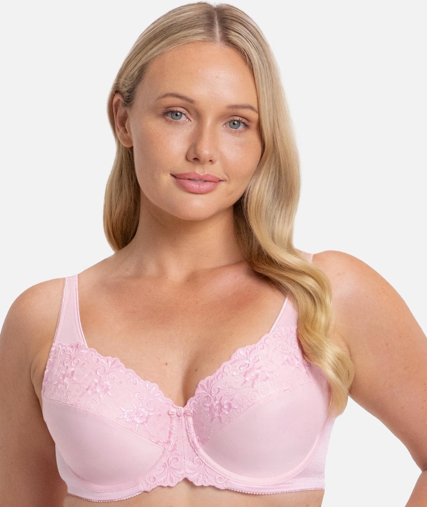 Triumph Embroidered Minimizer Bra - Powder Pink 