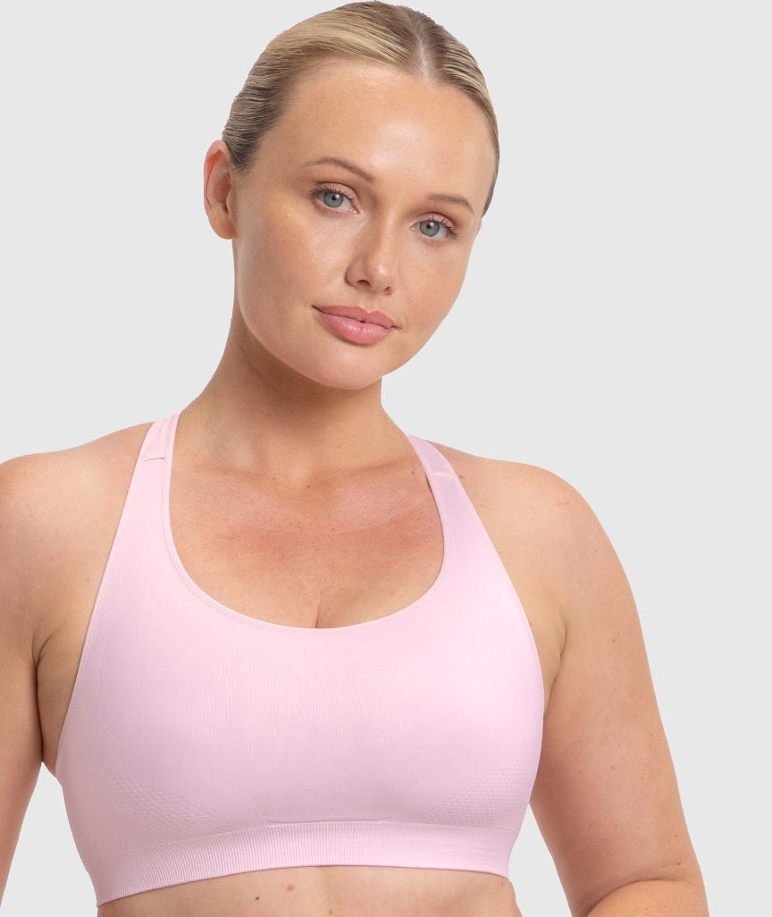 Triumph Triaction Ultra Seamfree Sports Bra - Spring Mist 