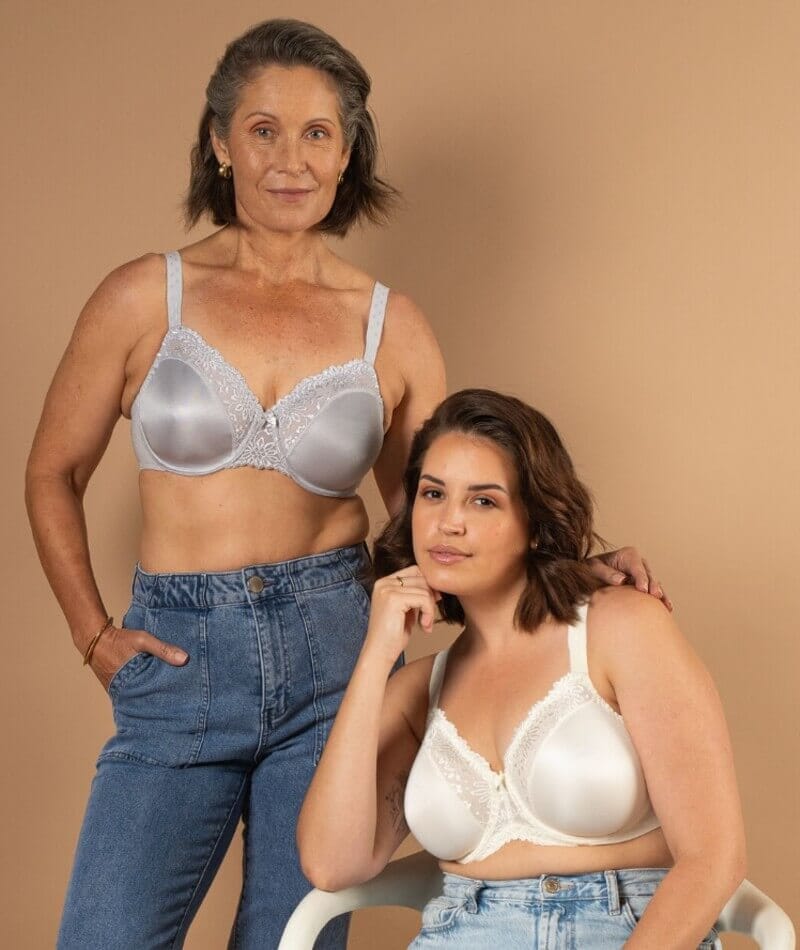 Triumph Ladyform Soft Minimizer Bra - Chrysantheme Bras 