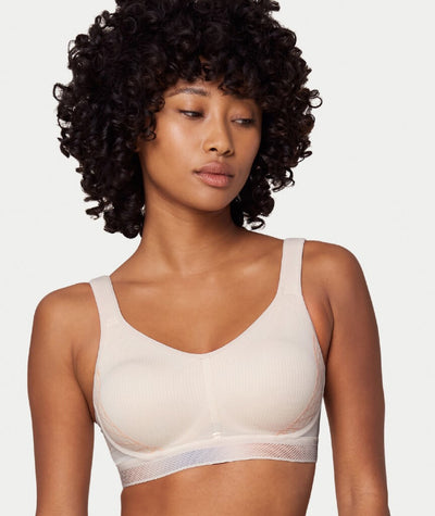 Triumph Triaction Cardio Flow Wire-free Sports Bra - Fresh Powder – 12DD