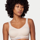 Triumph Triaction Cardio Flow Wire-free Sports Bra - Fresh Powder