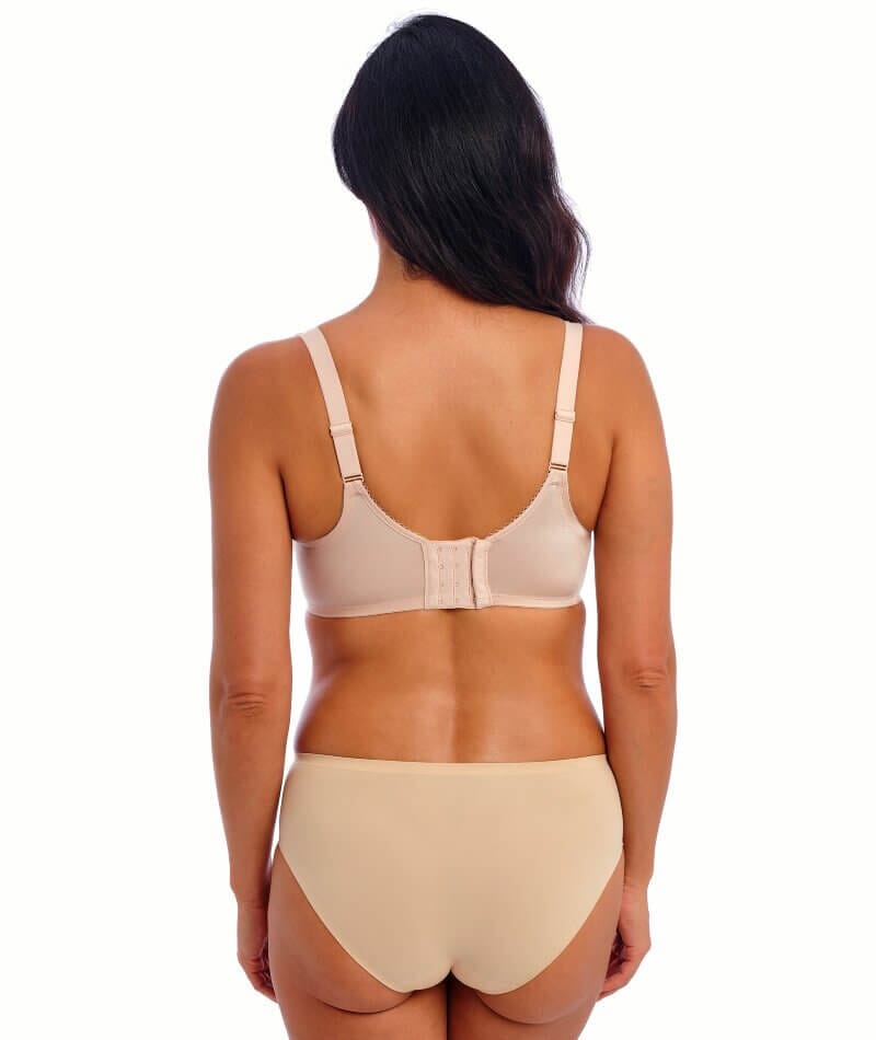 Wacoal Basic Beauty Contour Spacer Bra - Nude Bras 