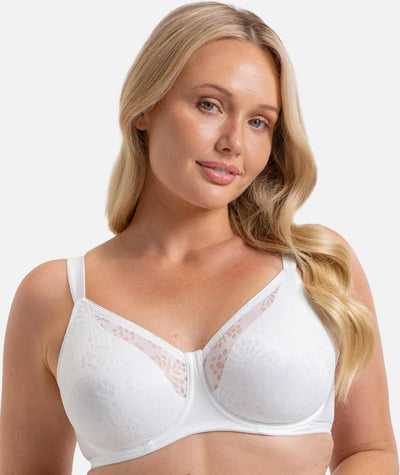 Triumph Lacy Minimizer Bra - White – 10C
