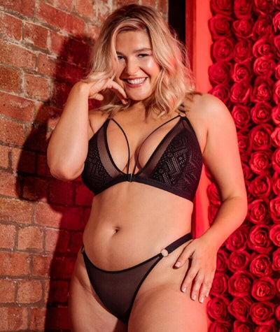 Curvy Kate Front and Centre Wirefree Bralette - Black Bras 